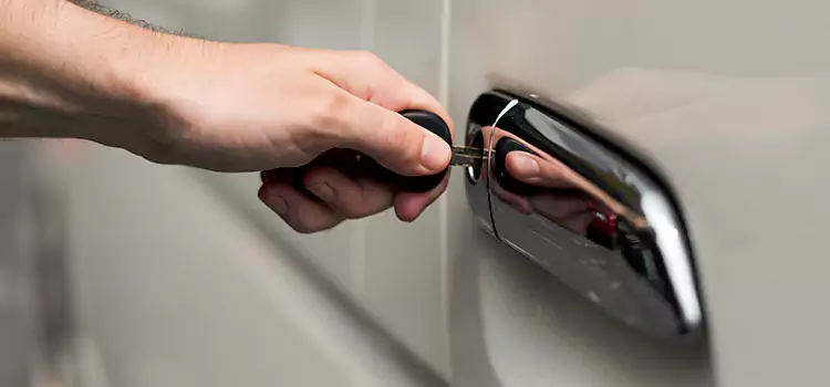 Why Choose Our Auto Locksmith Team in Waipahu, HI?